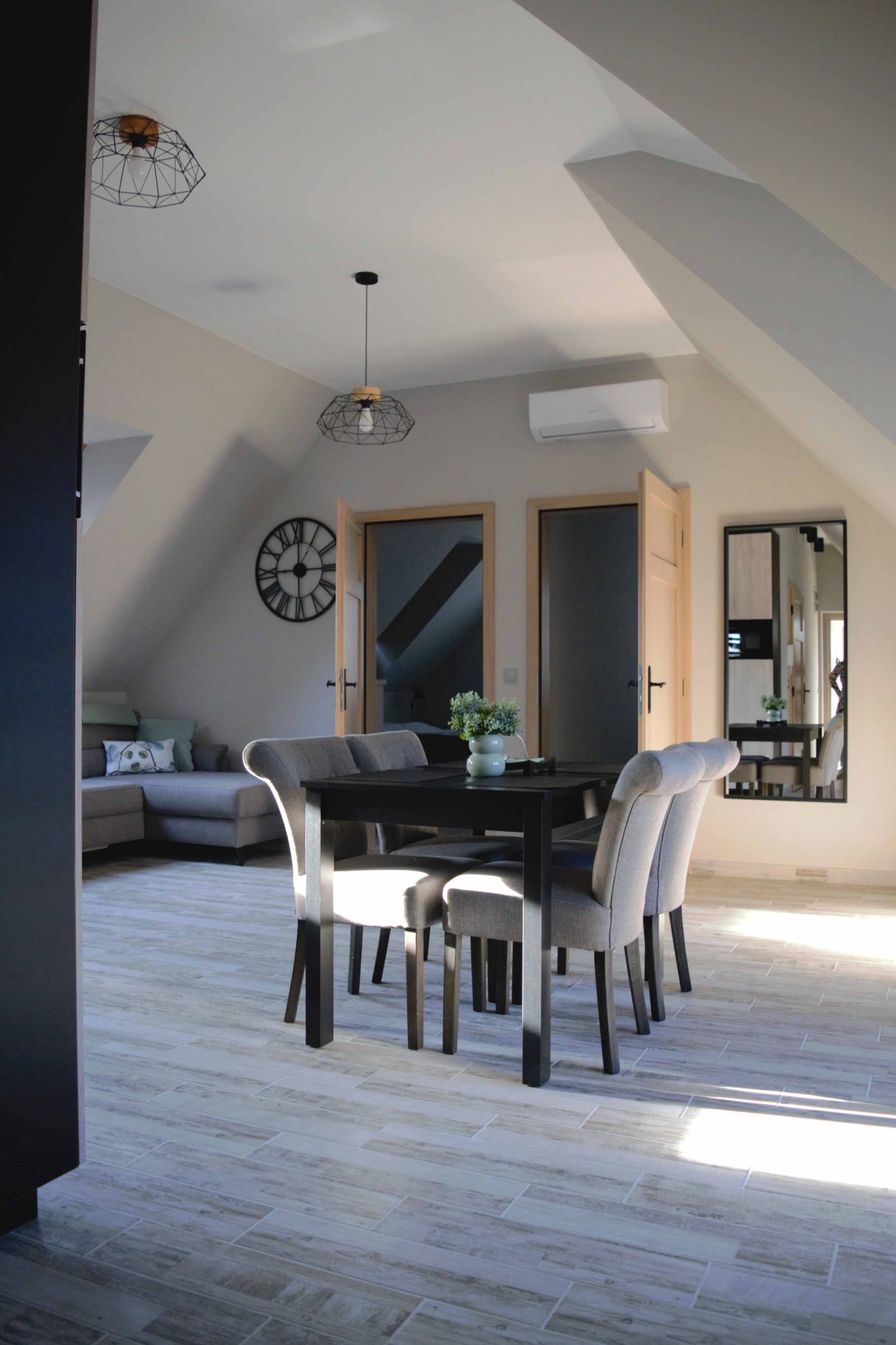 Völgyhíd Apartman nappali